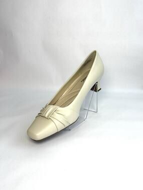 Easy Street Waive Pumps Women’s 10W Bone Dress Shoes Wide New